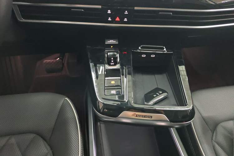 Used Volkswagen Talagon 2024 380TSI Four-Wheel-Drive Flagship Shengjing Shared Enjoyment Version 6 Seats Gear Lever