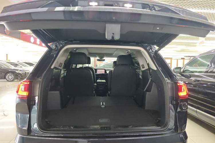 Used Volkswagen Talagon 2024 380TSI Four-Wheel-Drive Flagship Shengjing Shared Enjoyment Version 6 Seats Trunk