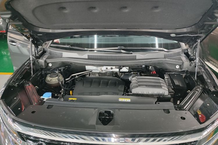Used Volkswagen Talagon 2024 380TSI Four-Wheel Drive Luxury Jiajing Pro Shared-Experience Version 6 Seats Engine Bay