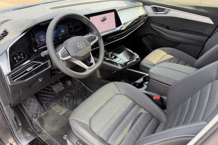 Used Volkswagen Talagon 2024 380TSI Four-Wheel Drive Luxury Jiajing Pro Shared-Experience Version 6 Seats Exterior 8