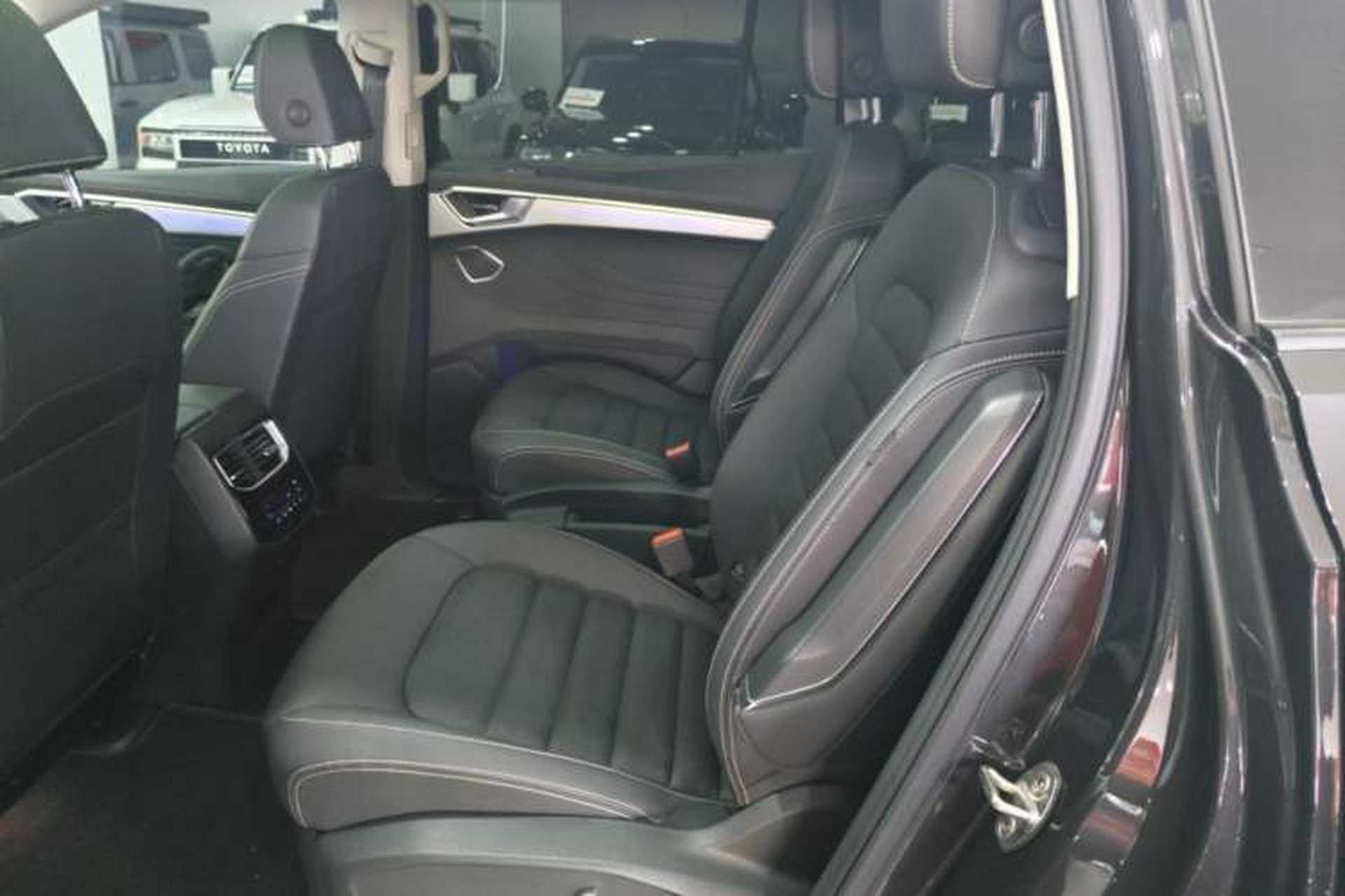 Used Volkswagen Talagon 2024 380TSI Four-Wheel Drive Luxury Jiajing Pro Shared-Experience Version 6 Seats Left Rear Seat