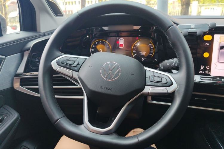 Used Volkswagen Talagon 2024 380TSI Four-Wheel-Drive Flagship Shengjing Shared Enjoyment Version 6 Seats Steering Wheel