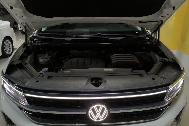 Used Volkswagen Talagon 2024 380TSI All-Wheel Drive Luxury Prestige Pro 6-Seater Engine Bay