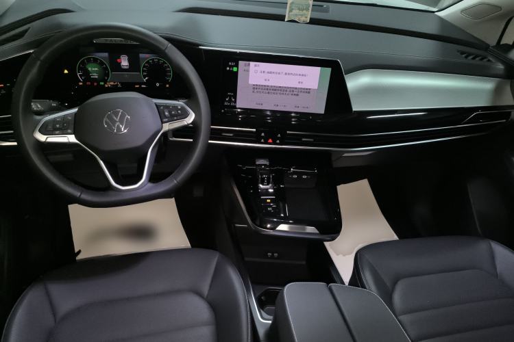 Used Volkswagen Talagon 2024 380TSI All-Wheel Drive Luxury Prestige Pro 6-Seater Interior 2