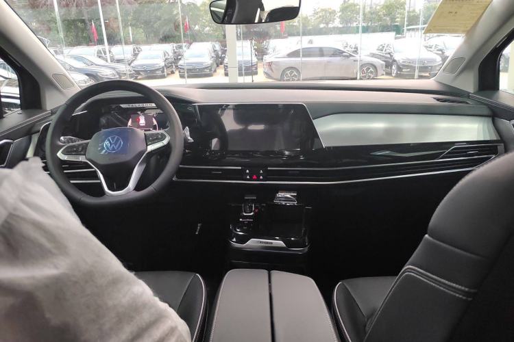 Used Volkswagen Talagon 2025 380TSI All-Wheel-Drive Luxury Jiajing Pro – Shared Edition 6 Seats Interior 3