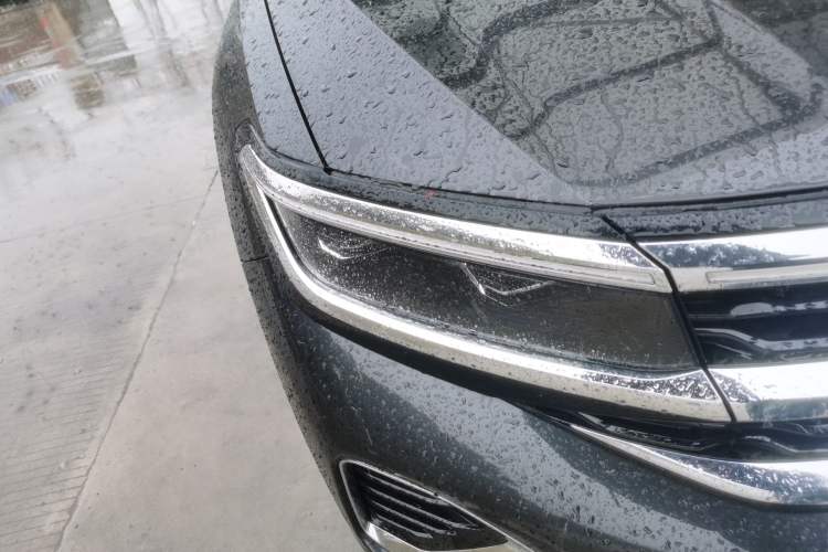 Used Volkswagen Talagon 2025 380TSI All-Wheel-Drive Luxury Jiajing Pro – Shared Edition 6 Seats Right Front Headlight