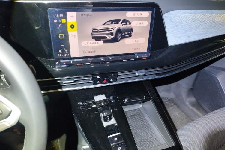 Used Volkswagen Talagon 2025 380TSI All-Wheel Drive Luxury Jiajing Pro – Shared-Use Version 7 Seats Audio And AC Panel