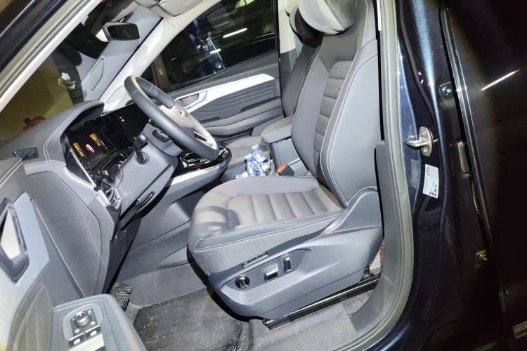 Used Volkswagen Talagon 2025 380TSI All-Wheel Drive Luxury Jiajing Pro – Shared-Use Version 7 Seats Left Front Seat