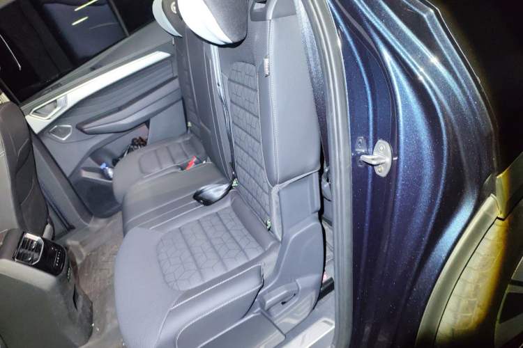 Used Volkswagen Talagon 2025 380TSI All-Wheel Drive Luxury Jiajing Pro – Shared-Use Version 7 Seats Left Rear Seat