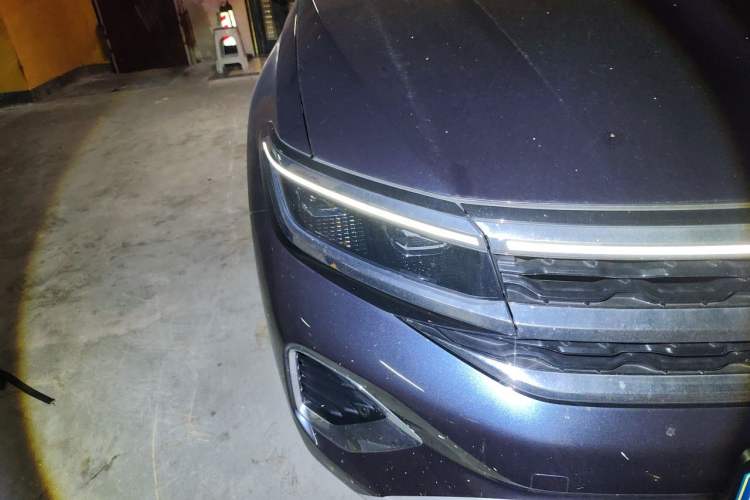 Used Volkswagen Talagon 2025 380TSI All-Wheel Drive Luxury Jiajing Pro – Shared-Use Version 7 Seats Right Front Headlight