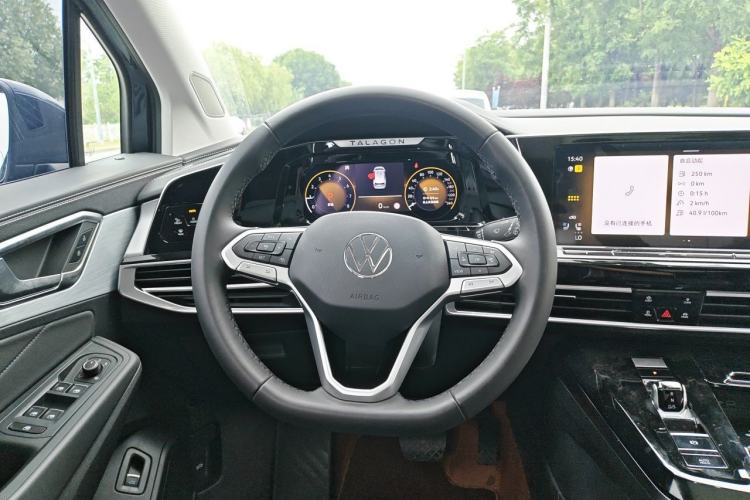 Used Volkswagen Talagon 2025 380TSI All-Wheel-Drive Luxury Jiajing Pro – Shared Edition 6 Seats Steering Wheel