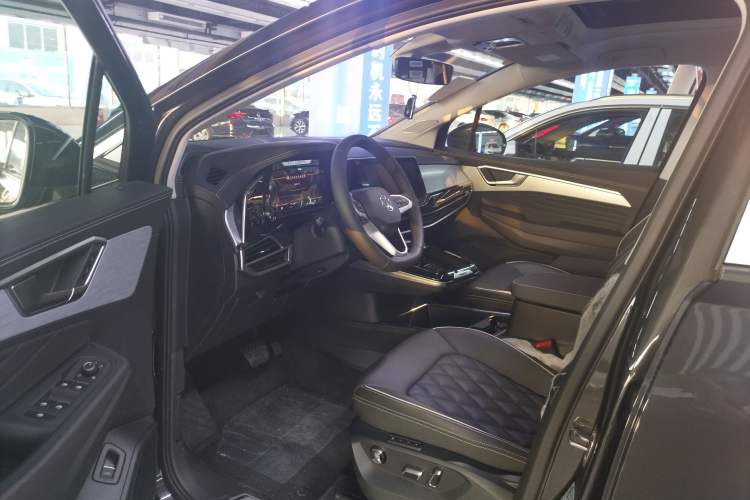 Used Volkswagen Talagon 2025 380TSI All-Wheel-Drive Luxury Jiajing Pro – Shared Edition 6 Seats Interior 2