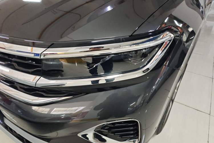 Used Volkswagen Talagon 2025 380TSI All-Wheel Drive Luxury Jiajing Pro – Shared-Use Version 7 Seats Left Front Headlight