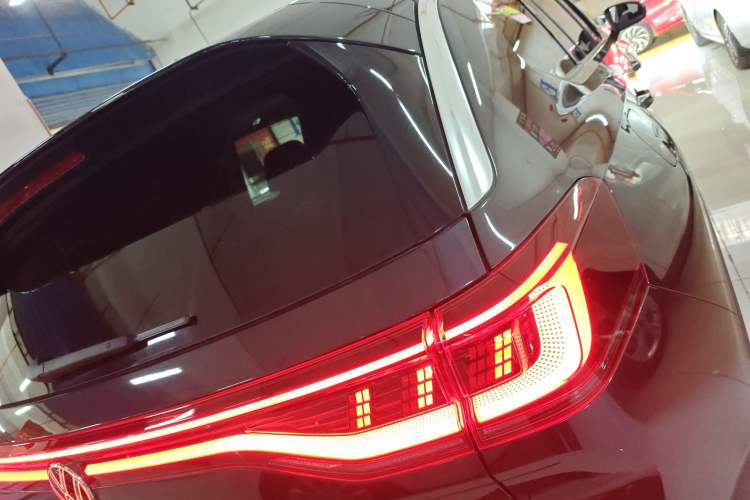 Used Volkswagen Talagon 2025 380TSI All-Wheel Drive Luxury Jiajing Pro – Shared-Use Version 7 Seats Right Rear Taillight
