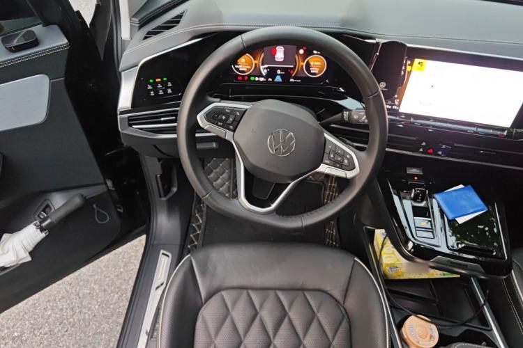 Used Volkswagen Talagon 2025 530TSI Four-Wheel-Drive Flagship Shengjing Pro Shared Edition 6-Seater Steering Wheel