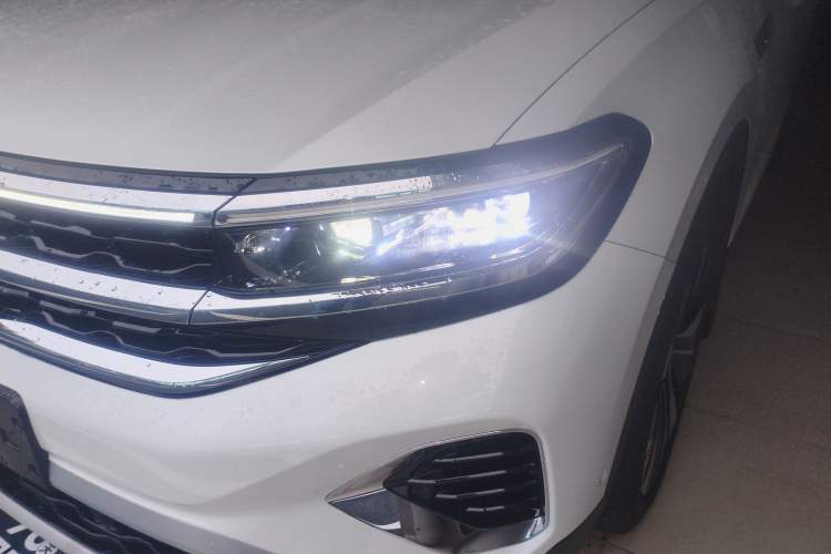 Used Volkswagen Talagon 2025 380TSI All-Wheel Drive Luxury Jiajing Pro – Shared-Use Version 7 Seats Left Front Headlight