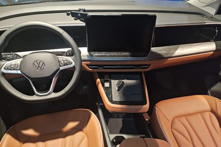 Used Volkswagen Talagon 2026 Model 450TSI Four-Wheel Drive Supreme 6-Seater Center Console