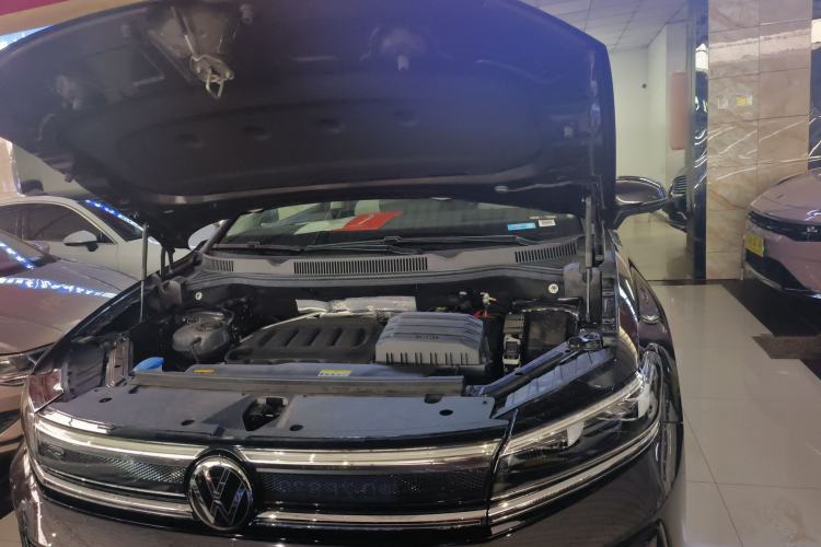 Used Volkswagen Talagon 2026 Model 450TSI Four-Wheel Drive Flagship 6-Seater Engine Bay