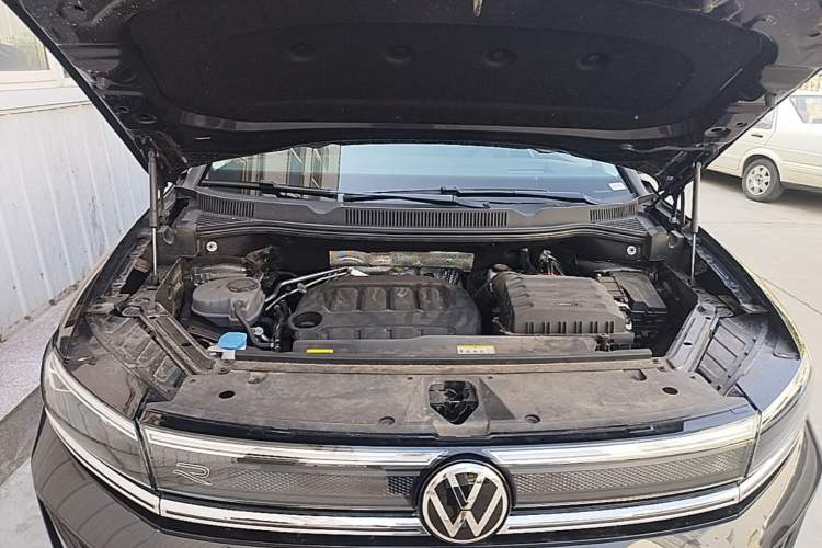 Used Volkswagen Talagon 2026 Model 450TSI Four-Wheel Drive Flagship 6-Seater Engine Bay