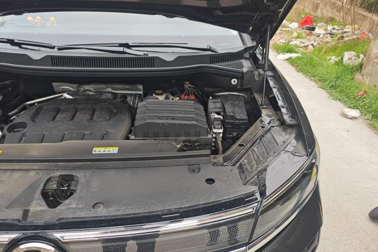 Used Volkswagen Talagon 2026 Model 450TSI Four-Wheel Drive Supreme 6-Seater Engine Bay Left