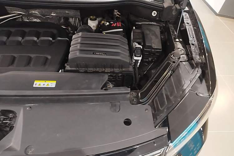 Used Volkswagen Talagon 2026 Model 450TSI Four-Wheel Drive Supreme 6-Seater Engine Bay Left