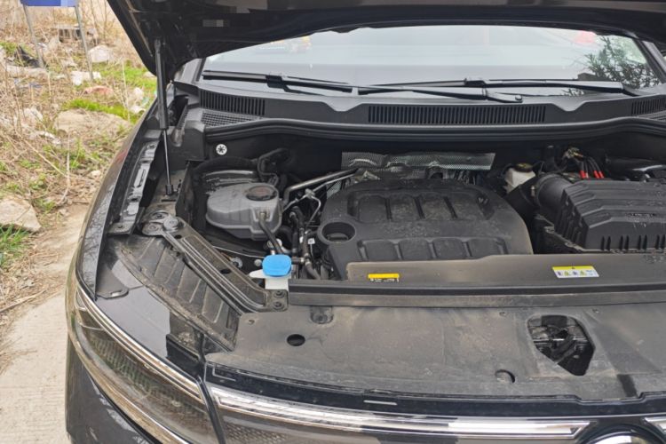 Used Volkswagen Talagon 2026 Model 450TSI Four-Wheel Drive Supreme 6-Seater Engine Bay Right
