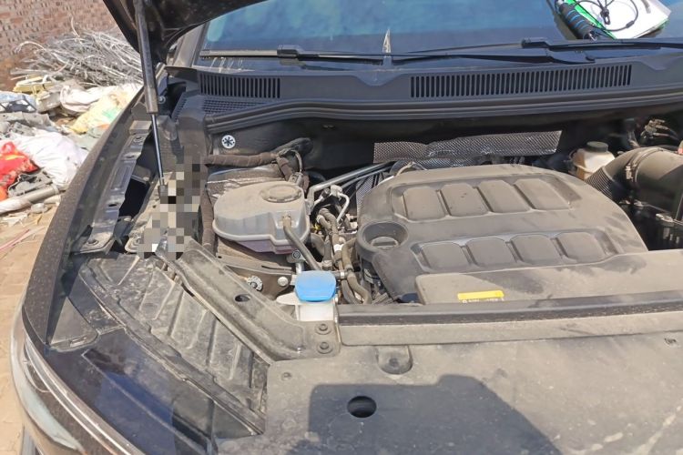 Used Volkswagen Talagon 2026 Model 450TSI Four-Wheel Drive Flagship 6-Seater Engine Bay Right