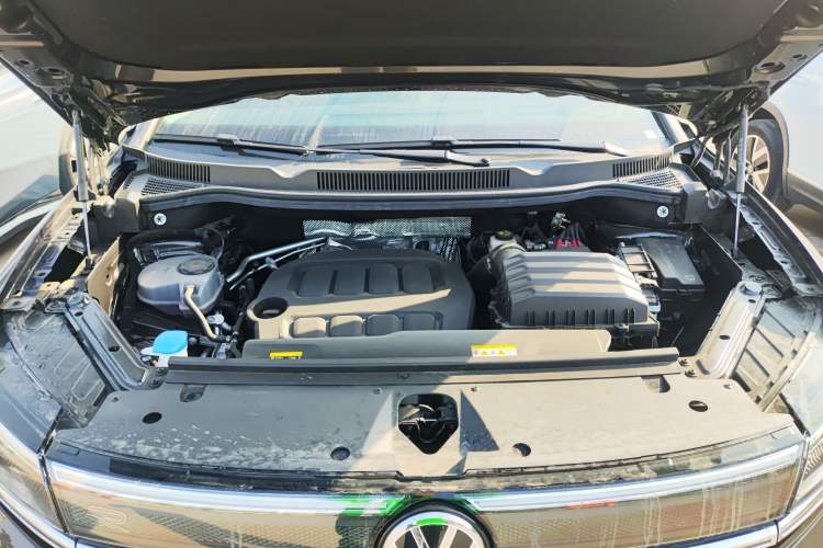 Used Volkswagen Talagon 2026 Model 450TSI Four-Wheel Drive Flagship 6-Seater Engine Bay