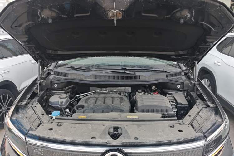 Used Volkswagen Talagon 2026 Model 450TSI Four-Wheel Drive Flagship 6-Seater Engine Bay
