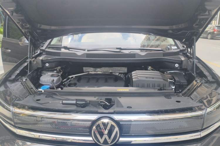 Used Volkswagen Talagon 2026 Model 450TSI Four-Wheel Drive Supreme 6-Seater Engine Bay