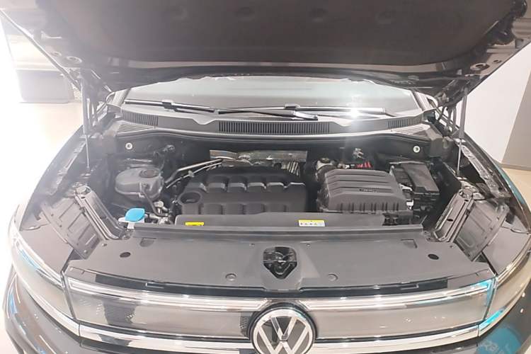 Used Volkswagen Talagon 2026 Model 450TSI Four-Wheel Drive Supreme 6-Seater Engine Bay