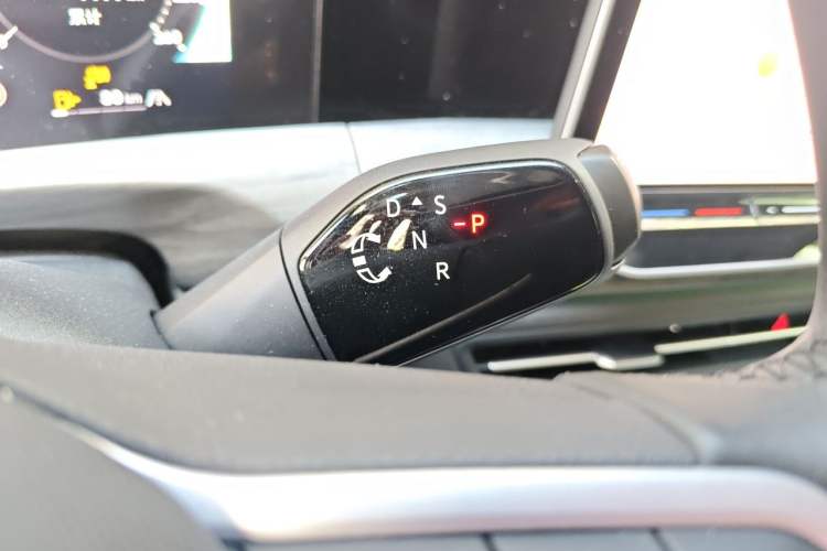 Used Volkswagen Talagon 2026 Model 450TSI Four-Wheel Drive Supreme 6-Seater Gear Lever