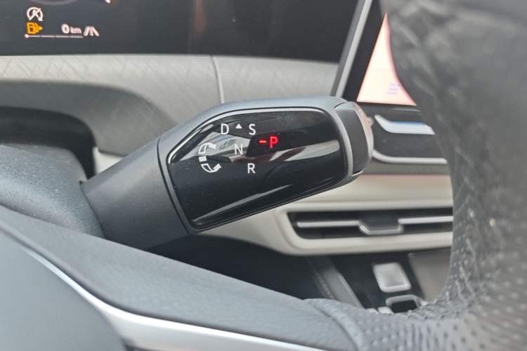 Used Volkswagen Talagon 2026 Model 450TSI Four-Wheel Drive Flagship 6-Seater Gear Lever