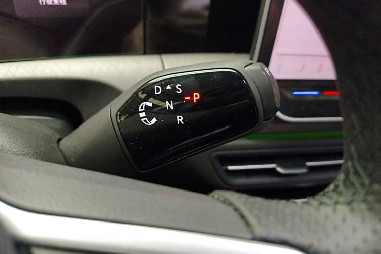 Used Volkswagen Talagon 2026 Model 450TSI Four-Wheel Drive Flagship 7-Seater Gear Lever