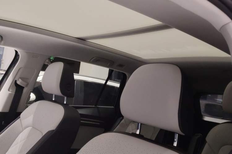 Used Volkswagen Talagon 2026 Model 450TSI Four-Wheel Drive Flagship 6-Seater Headliner