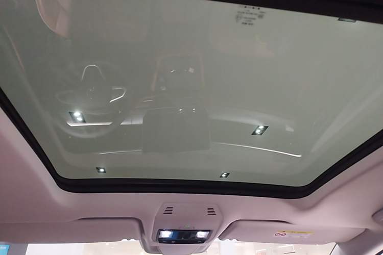 Used Volkswagen Talagon 2026 Model 450TSI Four-Wheel Drive Supreme 6-Seater Headliner