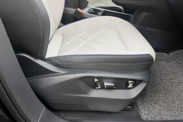 Used Volkswagen Talagon 2026 Model 450TSI Four-Wheel Drive Flagship 6-Seater Interior 11