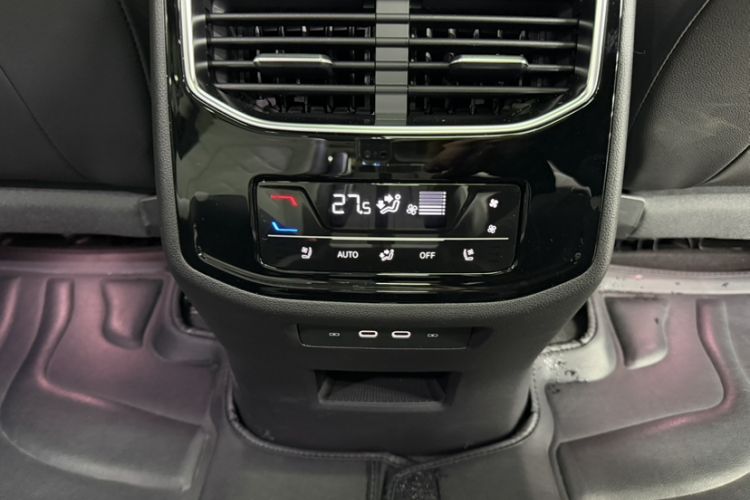 Used Volkswagen Talagon 2026 Model 450TSI Four-Wheel Drive Flagship 6-Seater Interior 4