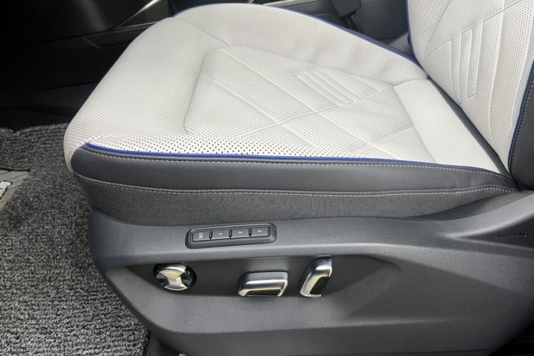 Used Volkswagen Talagon 2026 Model 450TSI Four-Wheel Drive Flagship 6-Seater Interior 7