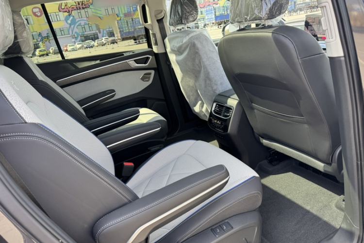 Used Volkswagen Talagon 2026 Model 450TSI Four-Wheel Drive Flagship 6-Seater Interior 9