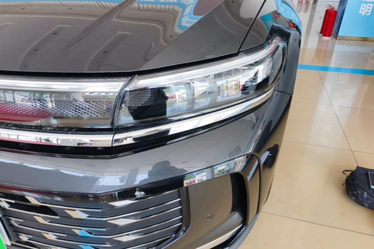 Used Volkswagen Talagon 2026 Model 450TSI Four-Wheel Drive Supreme 6-Seater Left Front Headlight