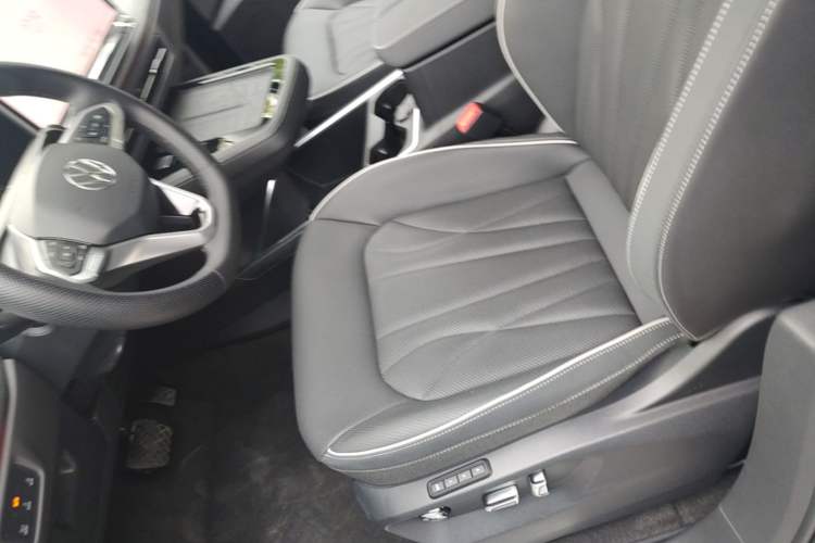 Used Volkswagen Talagon 2026 Model 450TSI Four-Wheel Drive Supreme 6-Seater Left Front Seat