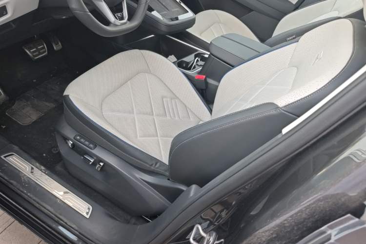 Used Volkswagen Talagon 2026 Model 450TSI Four-Wheel Drive Flagship 6-Seater Left Front Seat
