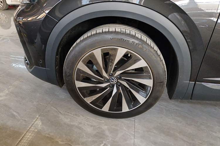 Used Volkswagen Talagon 2026 Model 450TSI Four-Wheel Drive Supreme 6-Seater Left Front Wheel Hub