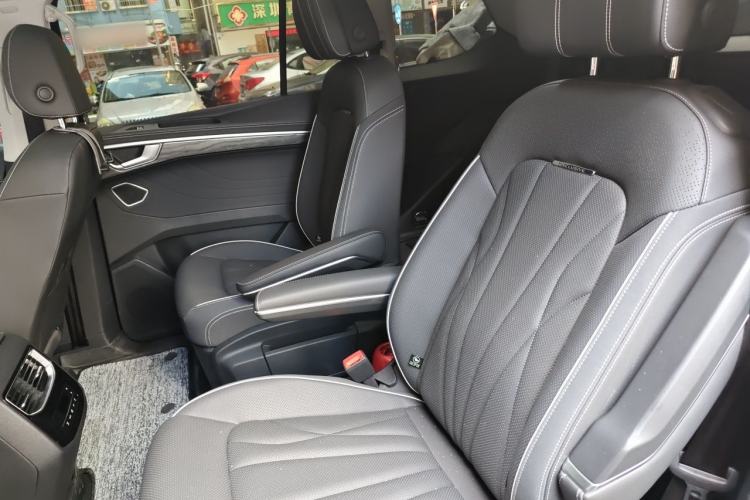 Used Volkswagen Talagon 2026 Model 450TSI Four-Wheel Drive Supreme 6-Seater Left Rear Seat