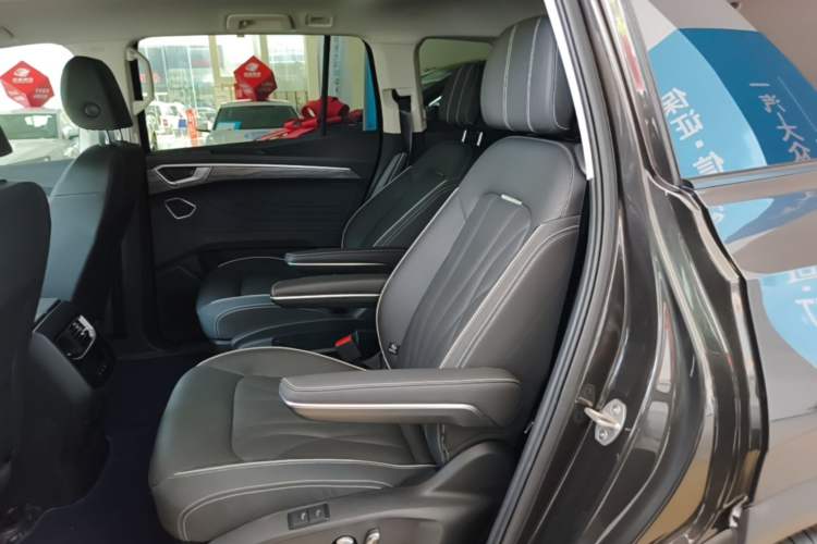 Used Volkswagen Talagon 2026 Model 450TSI Four-Wheel Drive Supreme 6-Seater Left Rear Seat