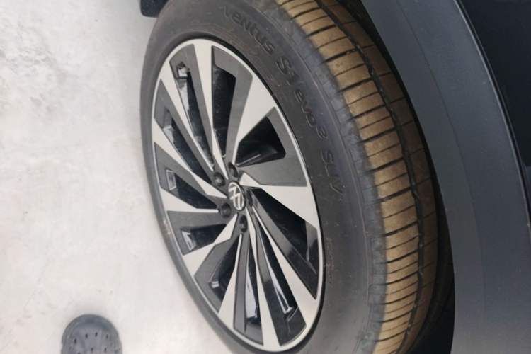 Used Volkswagen Talagon 2026 Model 450TSI Four-Wheel Drive Supreme 6-Seater Right Front Wheel Hub