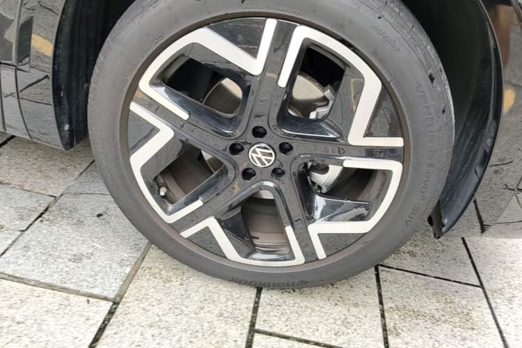 Used Volkswagen Talagon 2026 Model 450TSI Four-Wheel Drive Flagship 6-Seater Right Front Wheel Hub