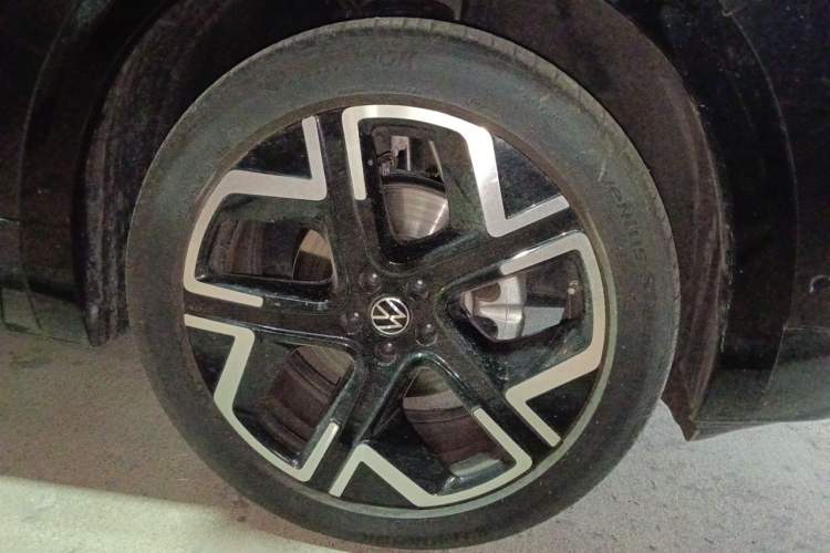 Used Volkswagen Talagon 2026 Model 450TSI Four-Wheel Drive Flagship 6-Seater Right Front Wheel Hub