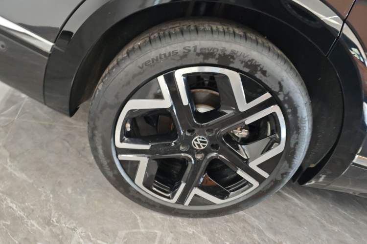 Used Volkswagen Talagon 2026 Model 450TSI Four-Wheel Drive Flagship 6-Seater Right Rear Wheel Hub